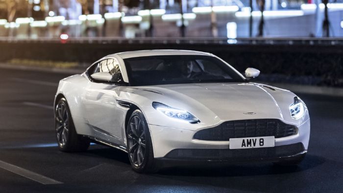 Η μικρή Aston Martin DB11